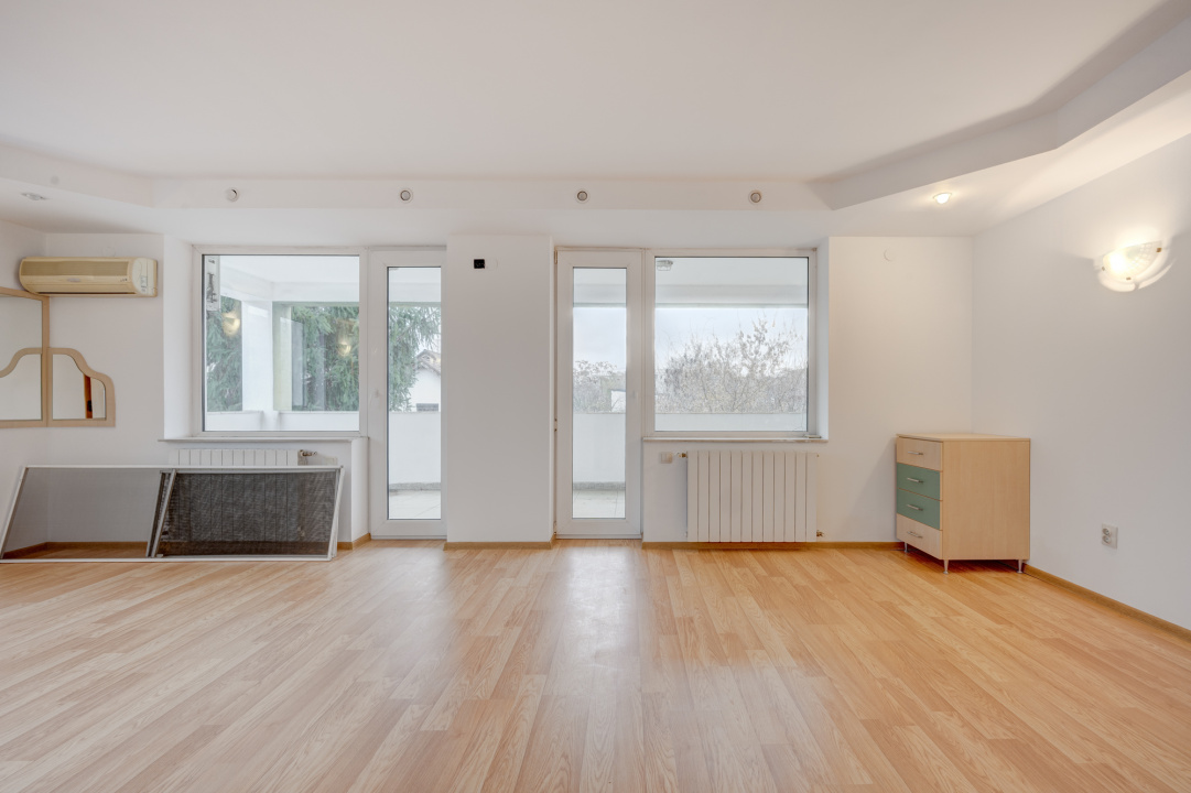 UVERTURII - CETATEA DE BALTA, VILA 436 MP UTILI, LOT 300 MP!